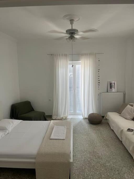 Cozy, Spacious, Newly Renovated Flat In Adamas Adamantas (Milos) Exterior foto