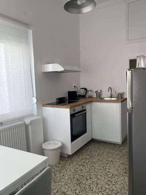 Cozy, Spacious, Newly Renovated Flat In Adamas Adamantas (Milos) Exterior foto