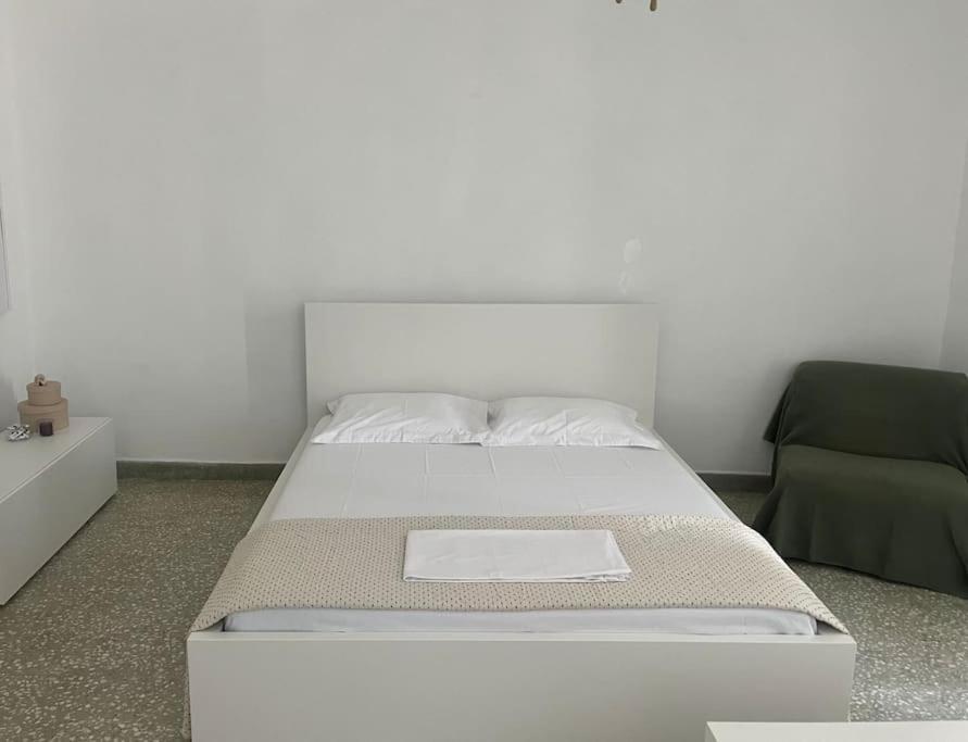 Cozy, Spacious, Newly Renovated Flat In Adamas Adamantas (Milos) Exterior foto